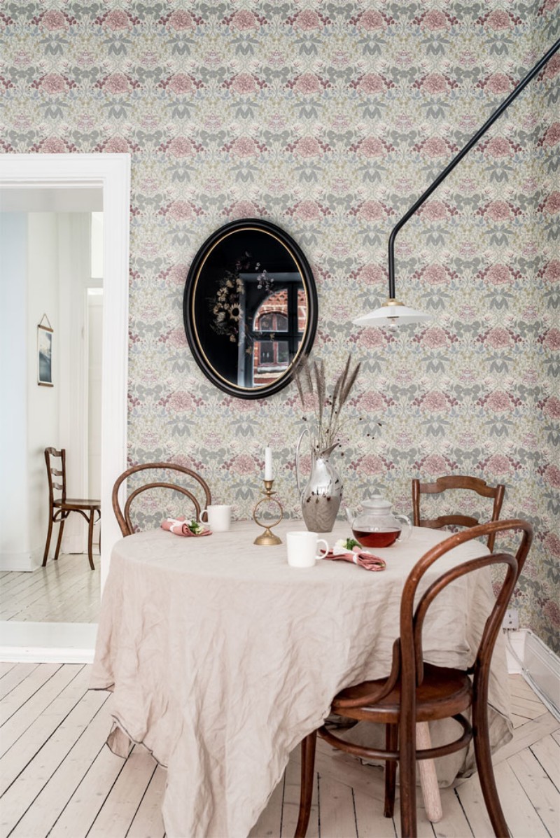 Picture of Sarah - 28015