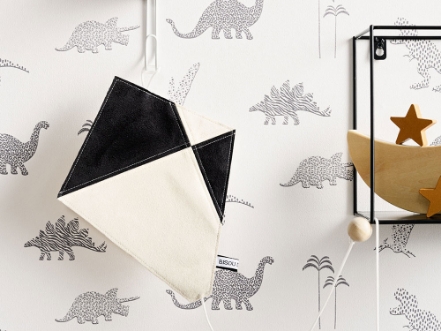 Bild på Walking like a dinosaurus - 220783