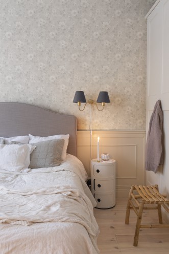 Picture of Johanna - 92115