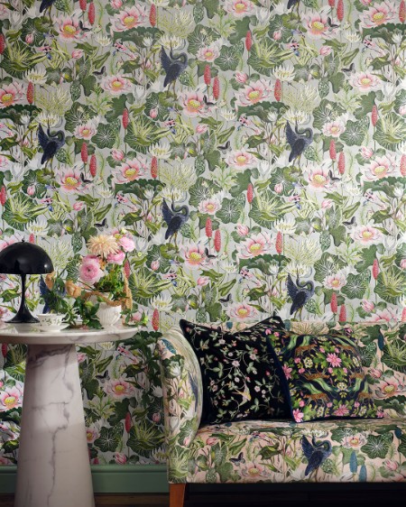 Picture of Waterlily Dove - W013702