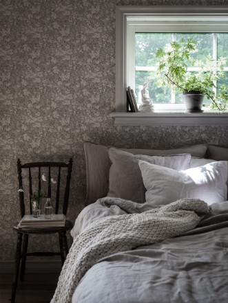 Picture of Lilla Dockekulla Grå - 524-01