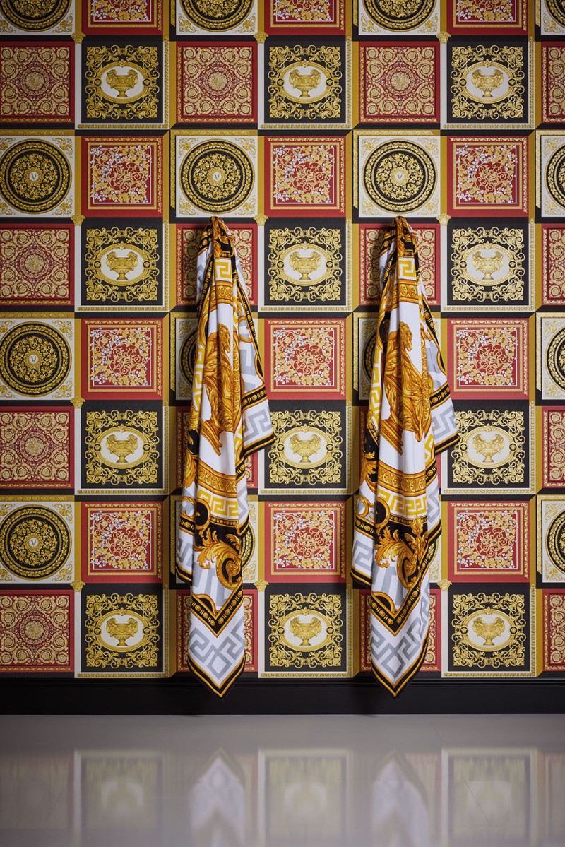 Picture of Versace V - 38704-6