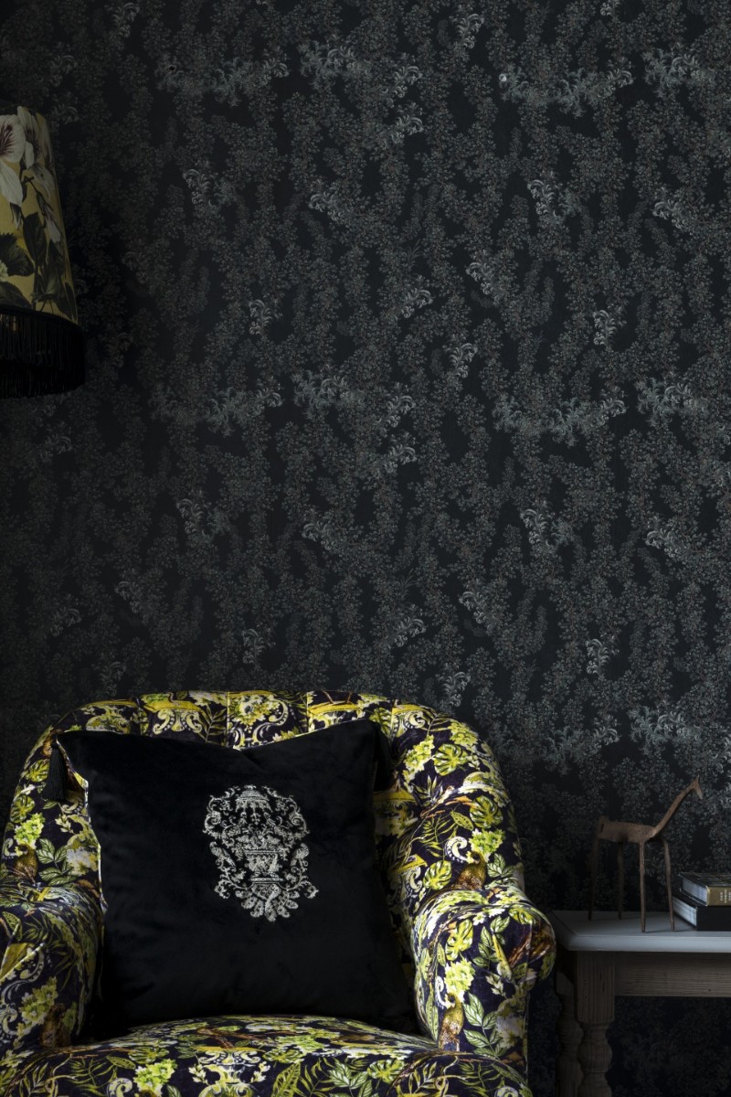 Bild på Dark Leaves - WP20458