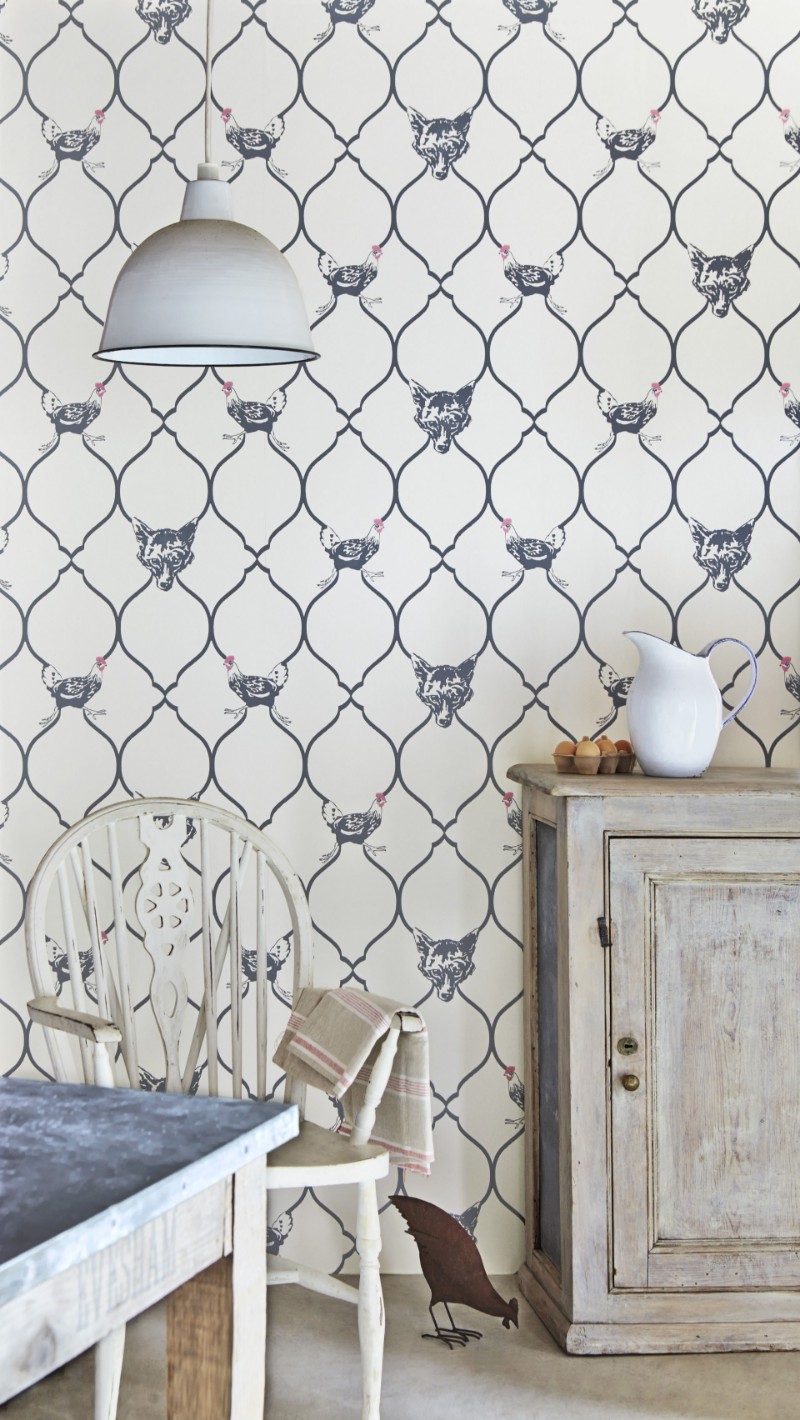 Picture of Fox & Hen - Charcoal on Parchment - BG0900102