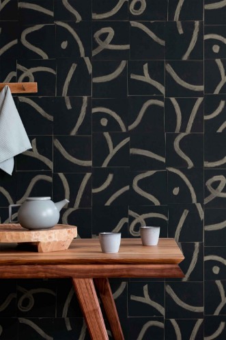 Picture of Cubic Routes Onyx - A00135N