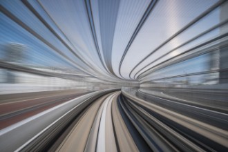 Picture of Spinning around