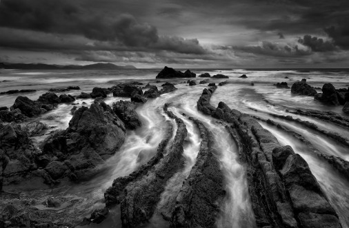Picture of Dark barrika