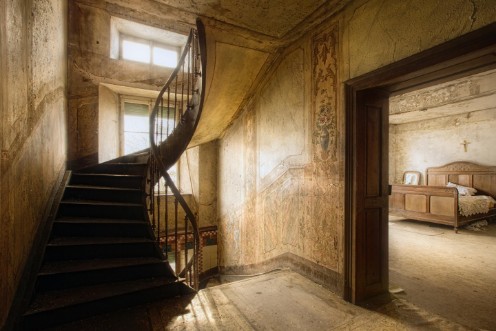 Picture of Old House