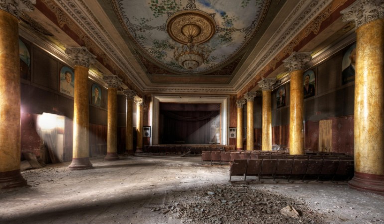 Picture of Former Glory