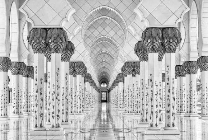 Afbeeldingen van Kind of Symmetry