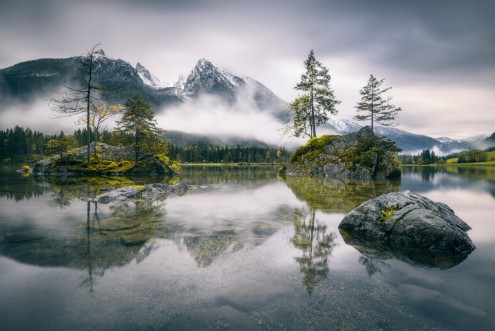 Rainy morning at Hintersee (Bavaria) photowallpaper Scandiwall