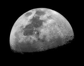 Kép Oh look at the moon, she's shining up there