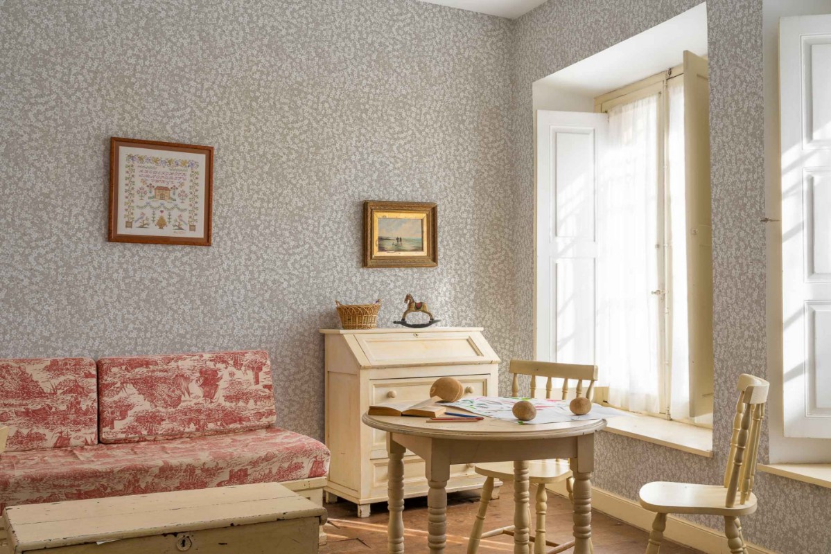 Picture of Ana Cisne - A00227N