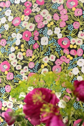 Picture of Flora Ditsy Fuchsia & Jet - GHS50113W