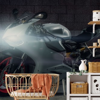 Picture of Motorrad in Garage