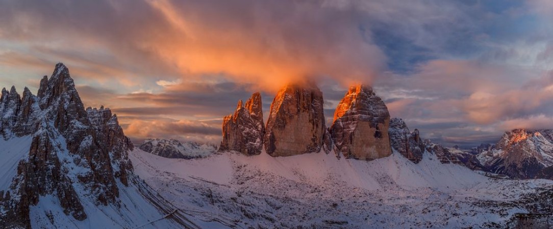 Image de The story of the one sunrise