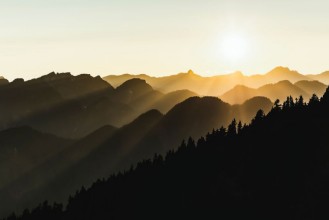 Kép Sunset Sun Rays Over the Mountains