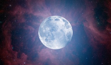 Снимка на Full Blue Moon