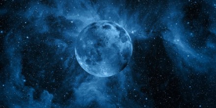 Kép Full Moon in the Space
