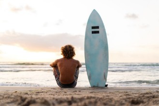 Immagine di Sunrise Surfing