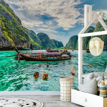 Picture of Maya Bay in Phi Phi Islands