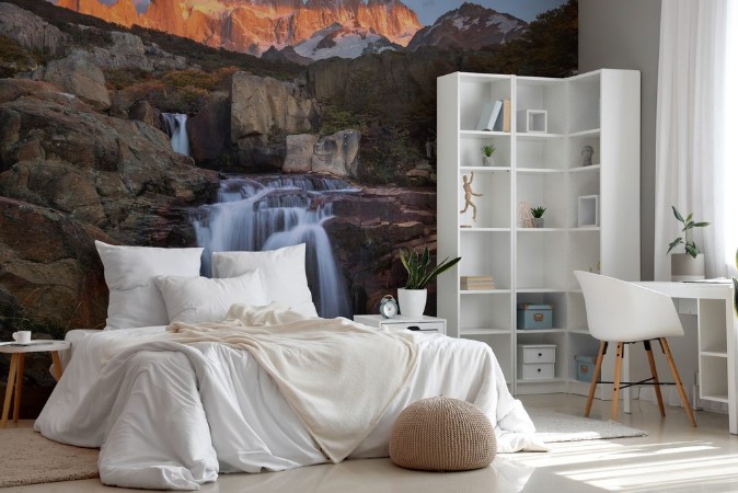 Picture of Mount Fitz Roy at sunrise Los Glaciares National Park Patagoni