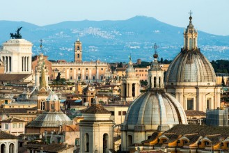 Bild på View of Rome roofs and domes