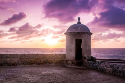 Afbeeldingen van Purple Sunset over Defensive Wall - Cartagena de Indias Colombia
