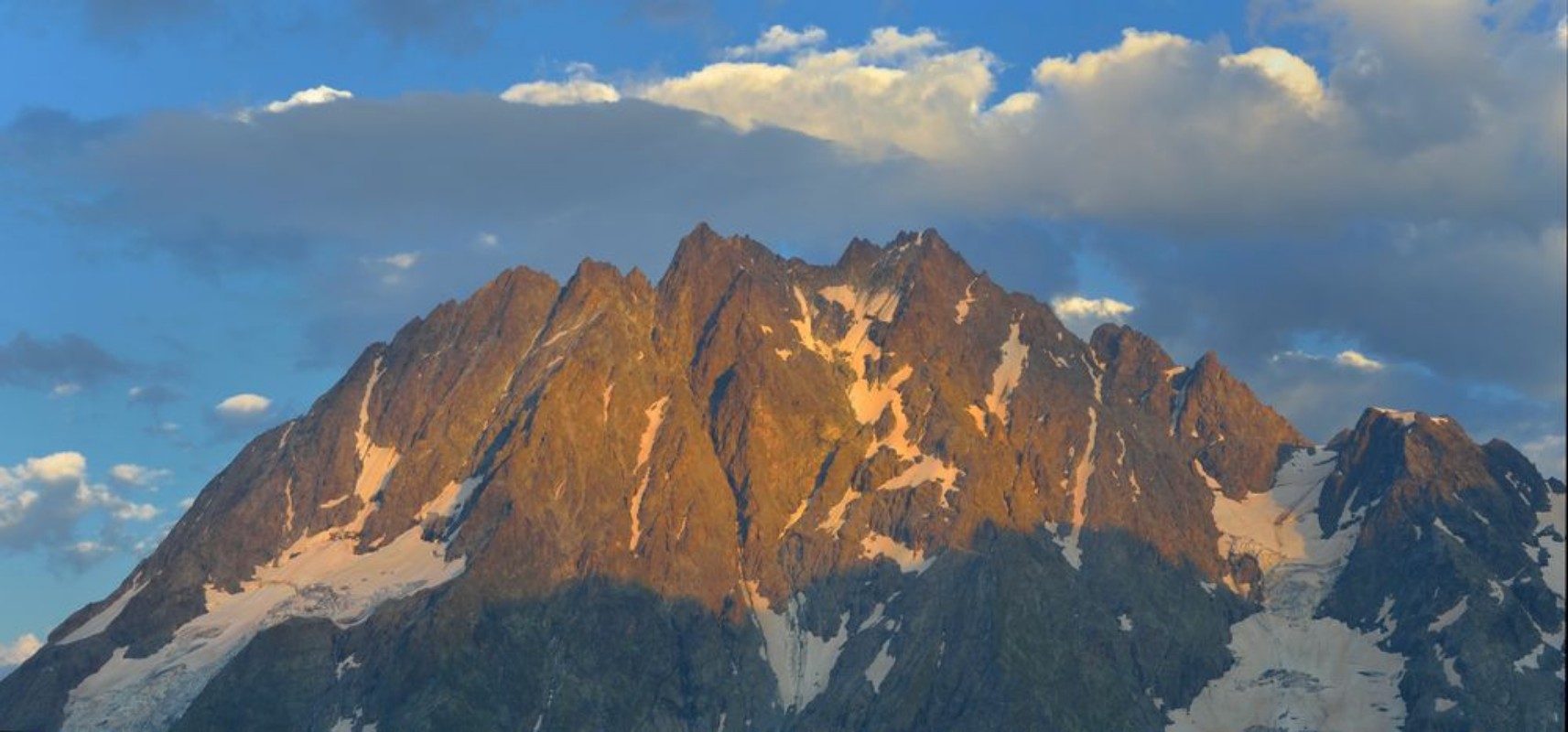 Picture of Summit in evening