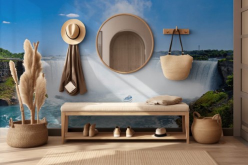 Afbeeldingen van Touristic boat on Niagara falls Horseshoe waterfall Canada side