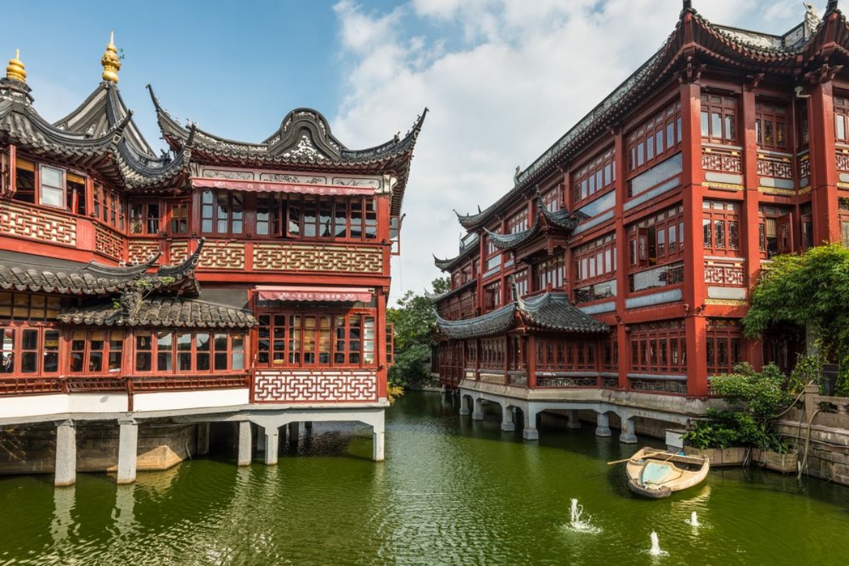 Picture of Yu Garden or Yuyuan Garden Shanghai