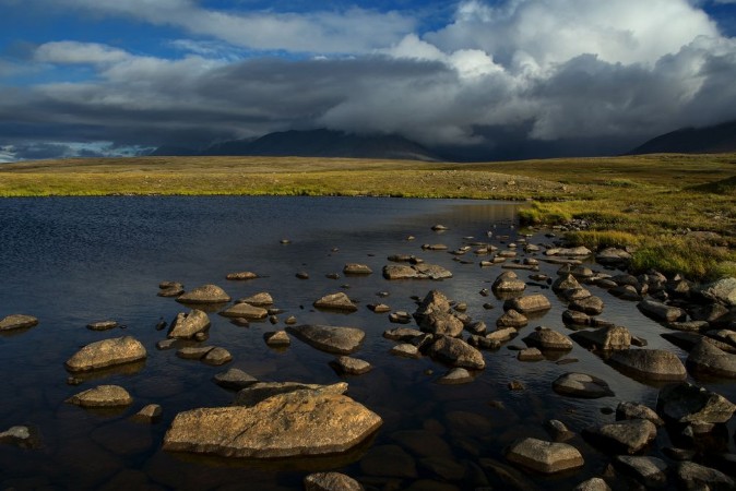 Imagem de Cold tundra in the polar mountains Polar Urals Russia