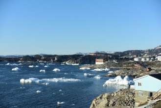 Picture of Arctic ocean and icebergs in Greenland