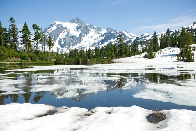 Image de Mount Shuksan and Picture Lake