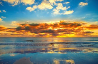 Image de Sunset at sea