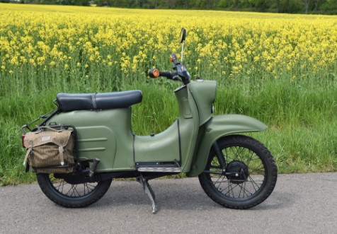 Picture of Armee Moped