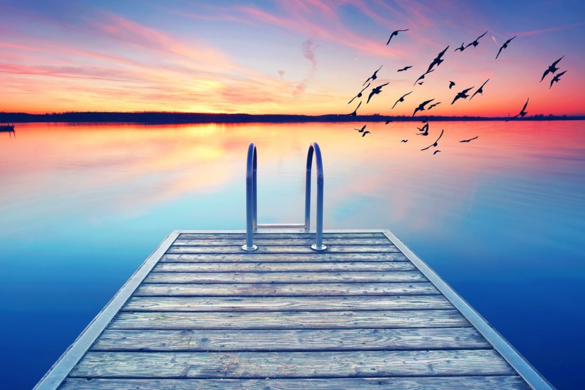 Image de Stiller Moment einsamer Holzsteg