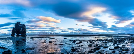Pilt Dinosaur Rock Beach in Iceland