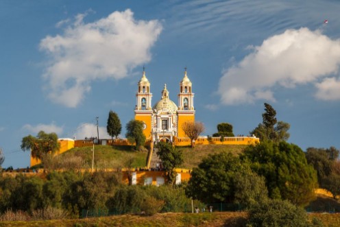 Bild på Catholic church built over the ruins of the large pyramide in Ch