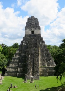 Bild von Tikal Pyramid 1