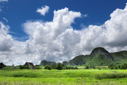 Picture of Stormy clouds at valley of vinalescuba