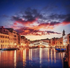Afbeeldingen van Stadslandschap Rialtobrug in Venetië