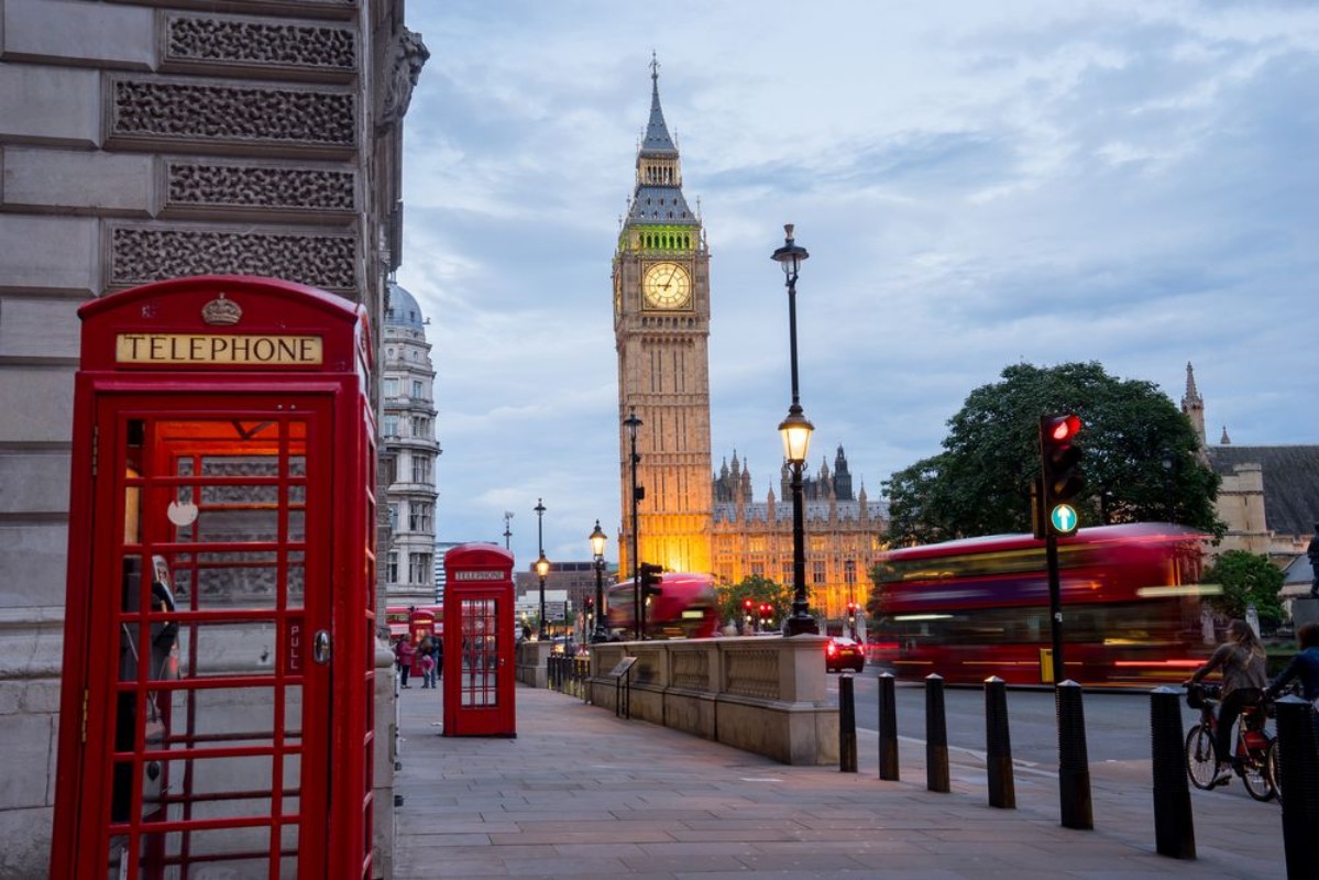 Afbeeldingen van Big BenBig Ben and Westminster abbey in London England