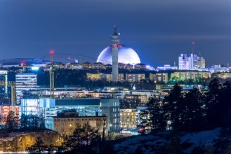 Image de Sickla med Globen i bakgrunden sett frn ett berg p Kvarnholmen 22