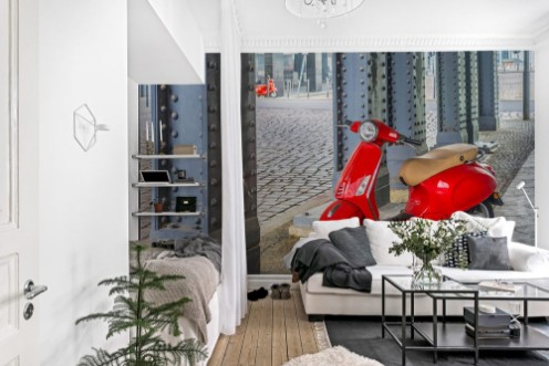 Afbeeldingen van Rote Mofas unter einer Brcke in Berlin