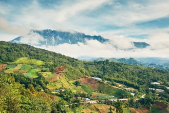 Obrazek Landscape with Mount Kinabalu