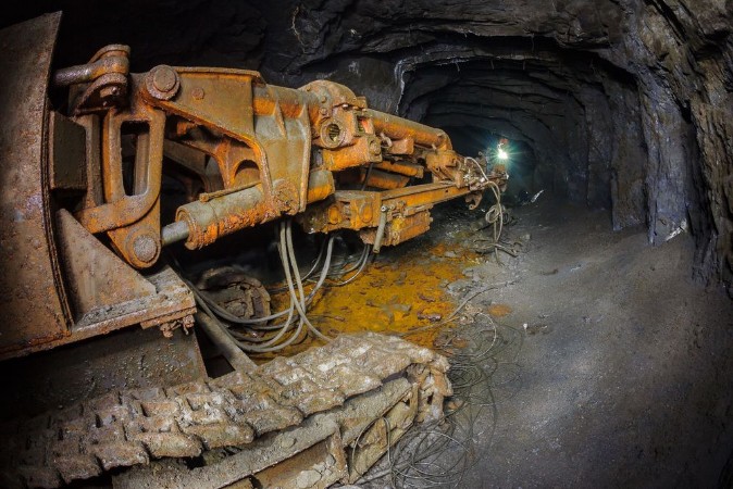 Image de Caterpillar for drilling horizontal workings