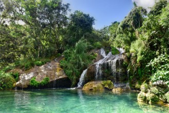 Ritratt ta’ El Nicho Waterfalls in Cuba