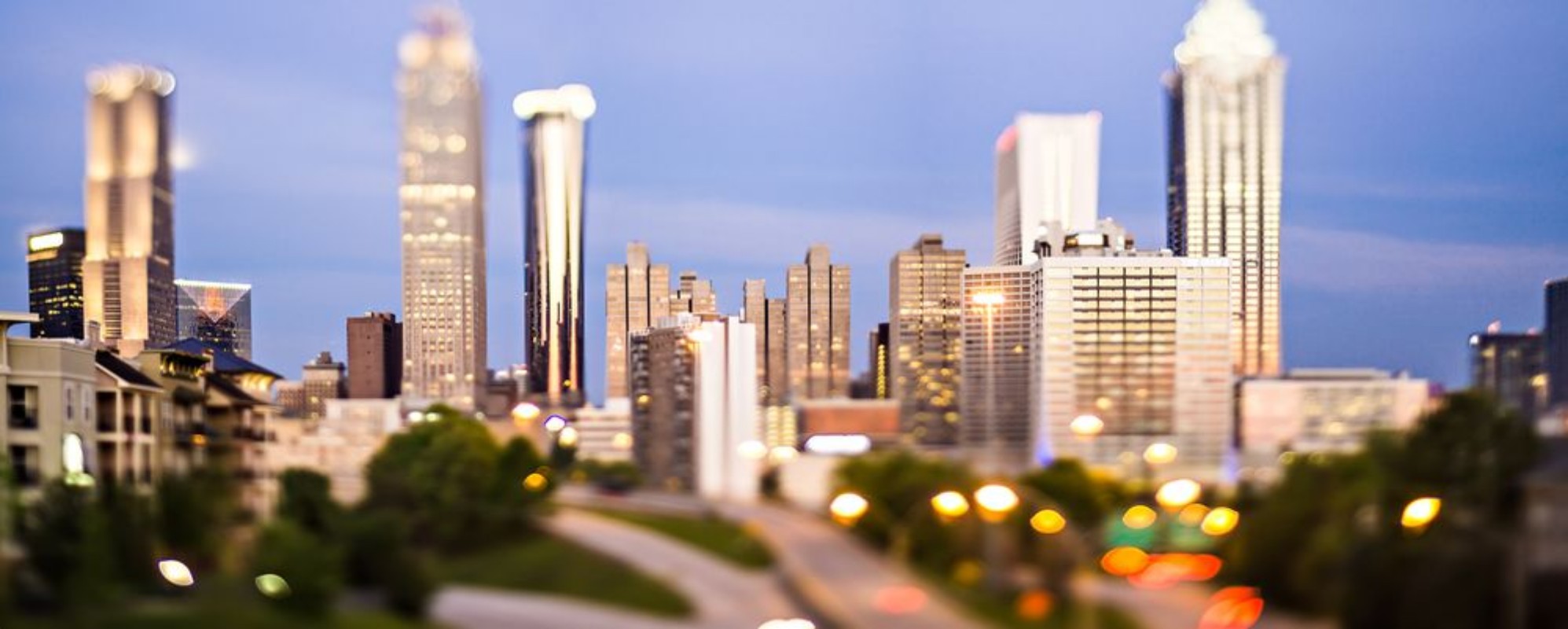 Afbeeldingen van Atlanta georgia city skyline early morning