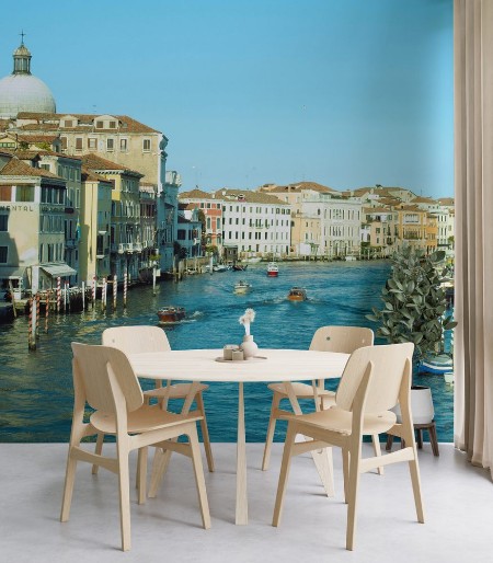 Image de Venice with canal and boat